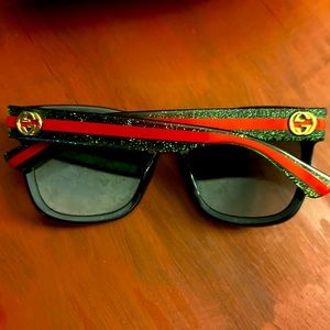 🖤GUCCI SUNGLASSES